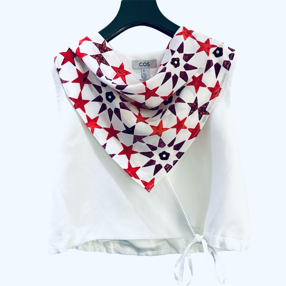 NWT SILKLETTE 'Americana Stars' 100% Fine Silk Kerchief Scarf Red/Black/White - Picture 7 of 9